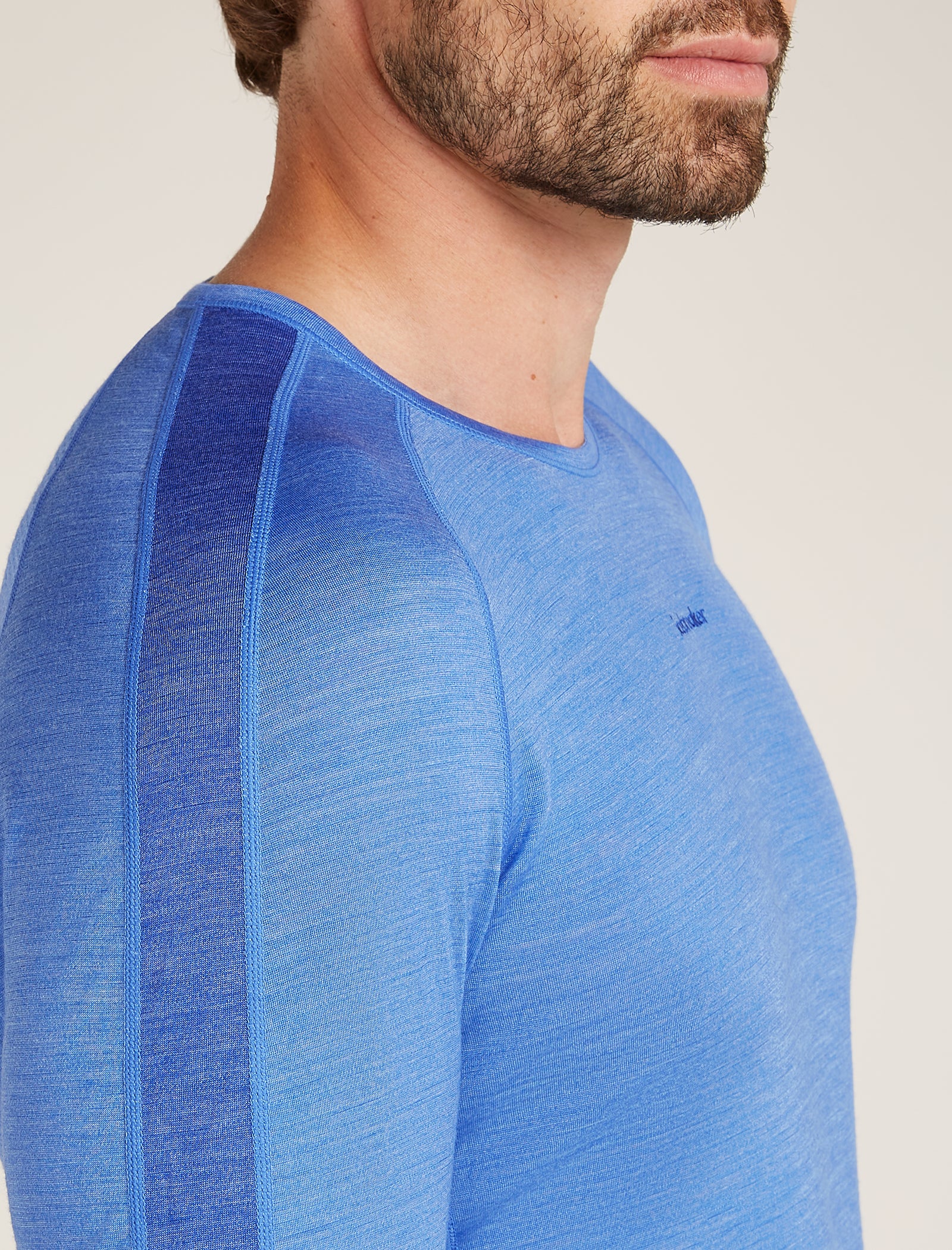 Men's 125 ZoneKnit™ Long Sleeve Crew Thermal Top - Image 9