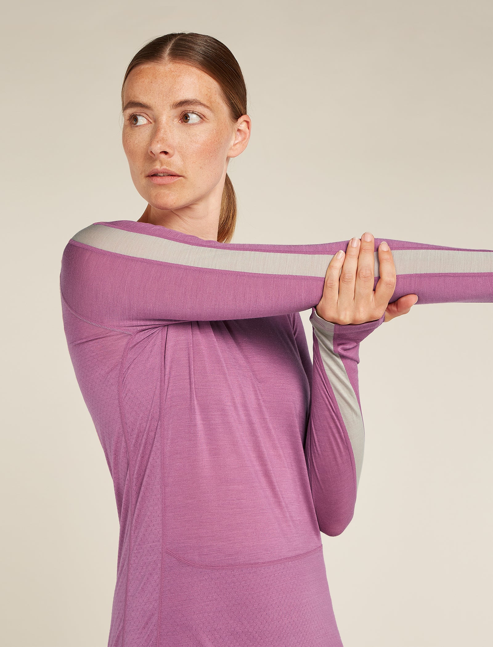 Women's 125 ZoneKnit⢠Long Sleeve Crew Thermal Top - Image 7