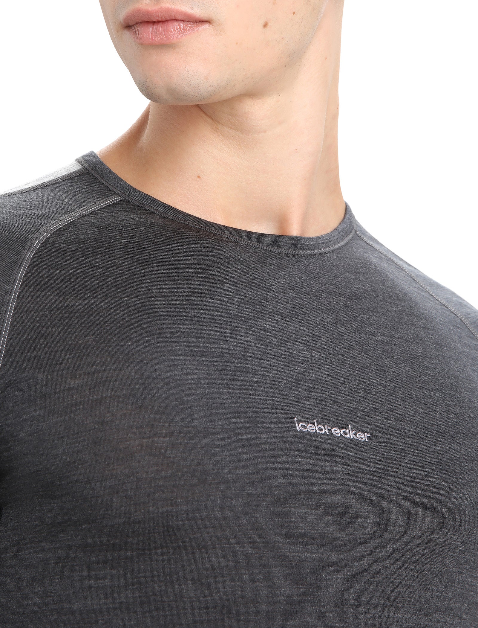 Men's 125 ZoneKnit⢠Short Sleeve Crew Thermal Top - Image 4
