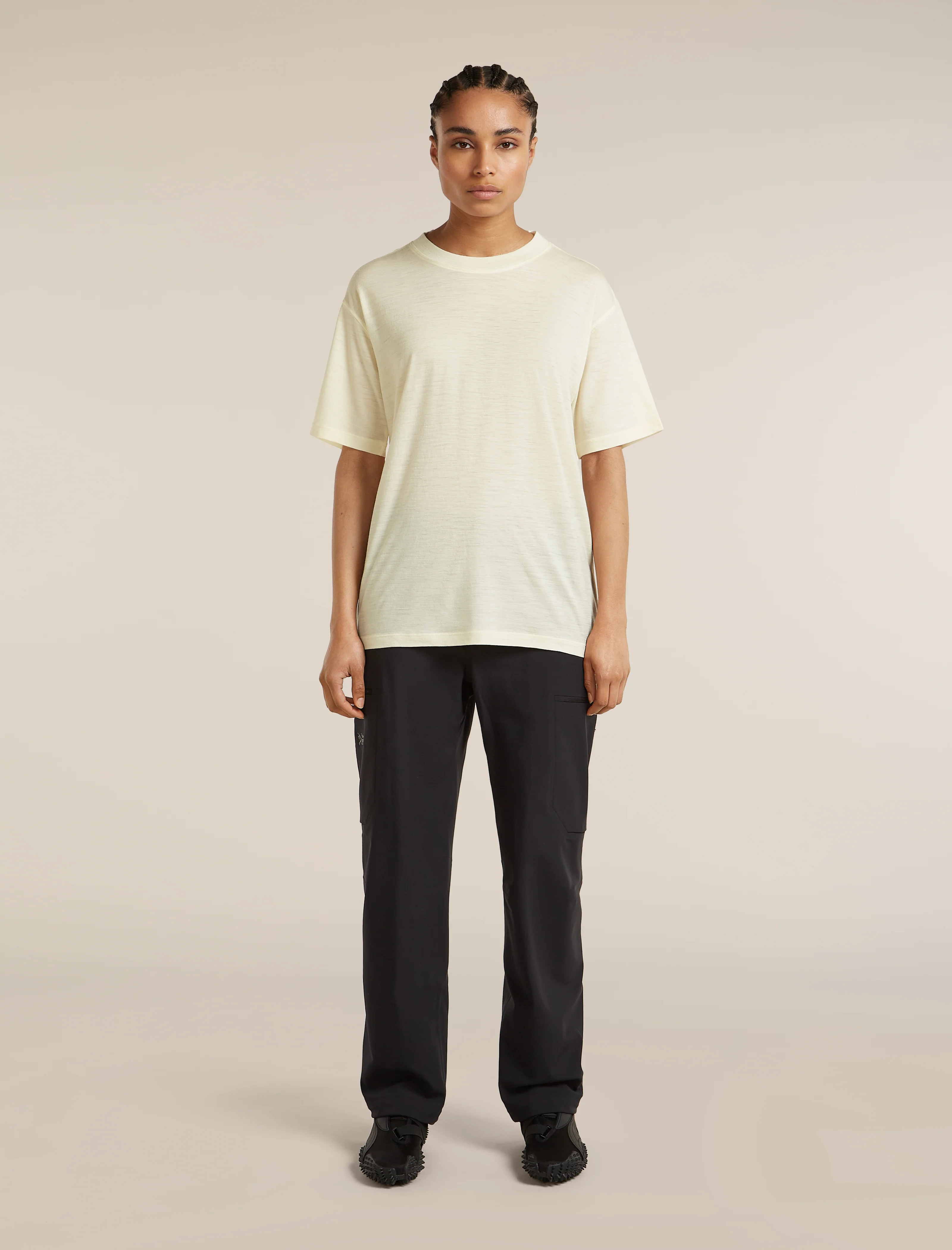 150 Tech Lite Relaxed T-Shirt - Image 3