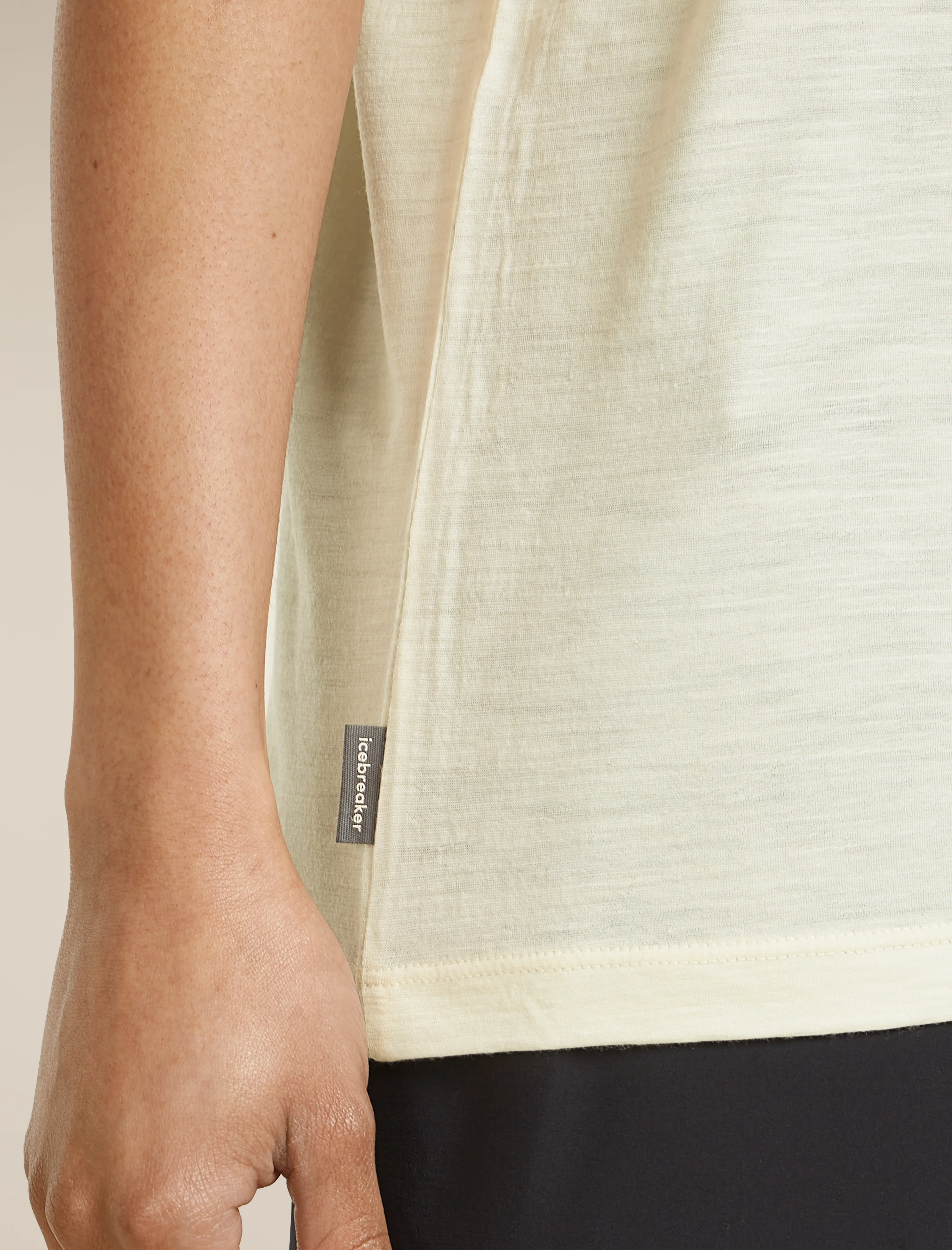 150 Tech Lite Relaxed T-Shirt - Image 5