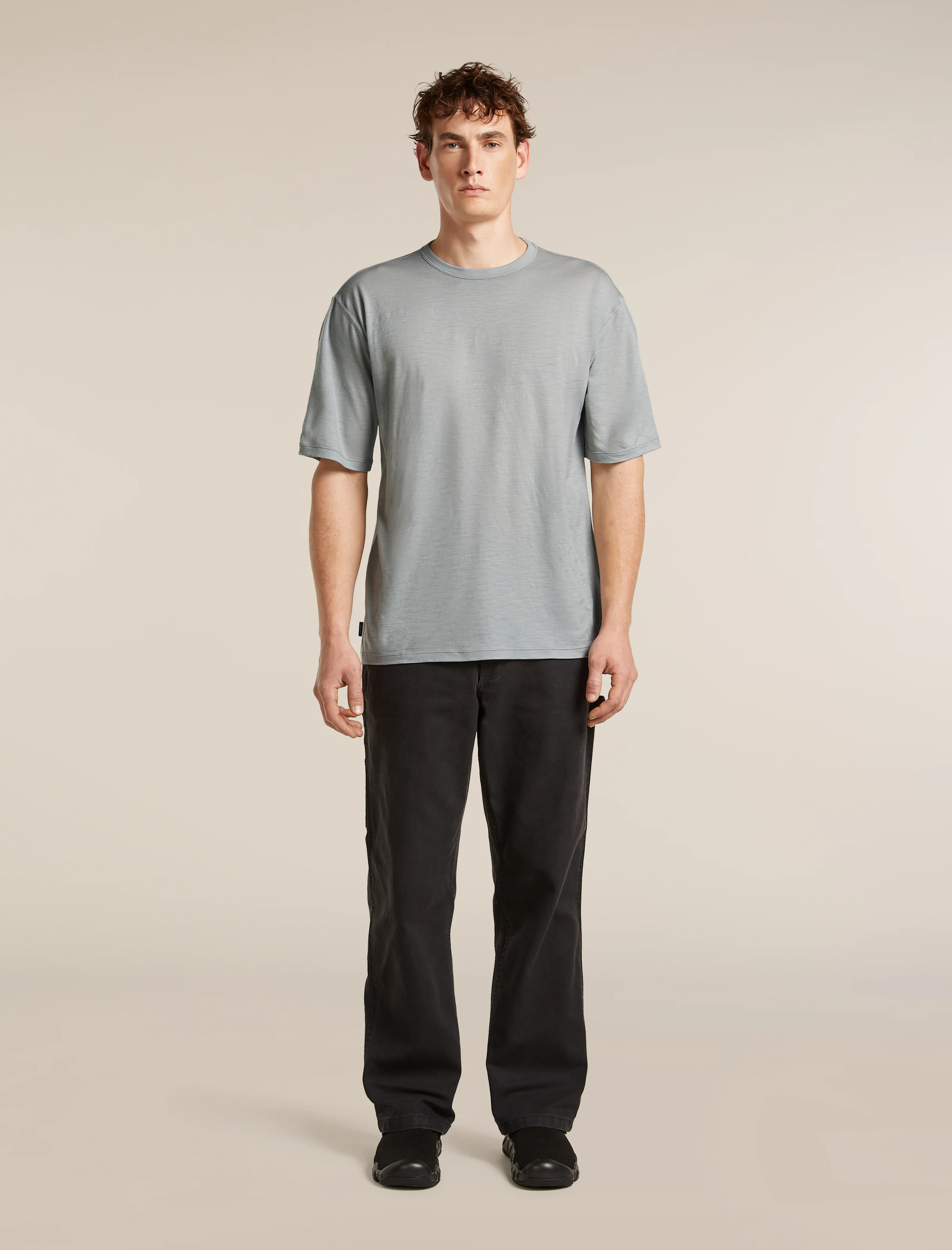150 Tech Lite Relaxed T-Shirt - Image 3