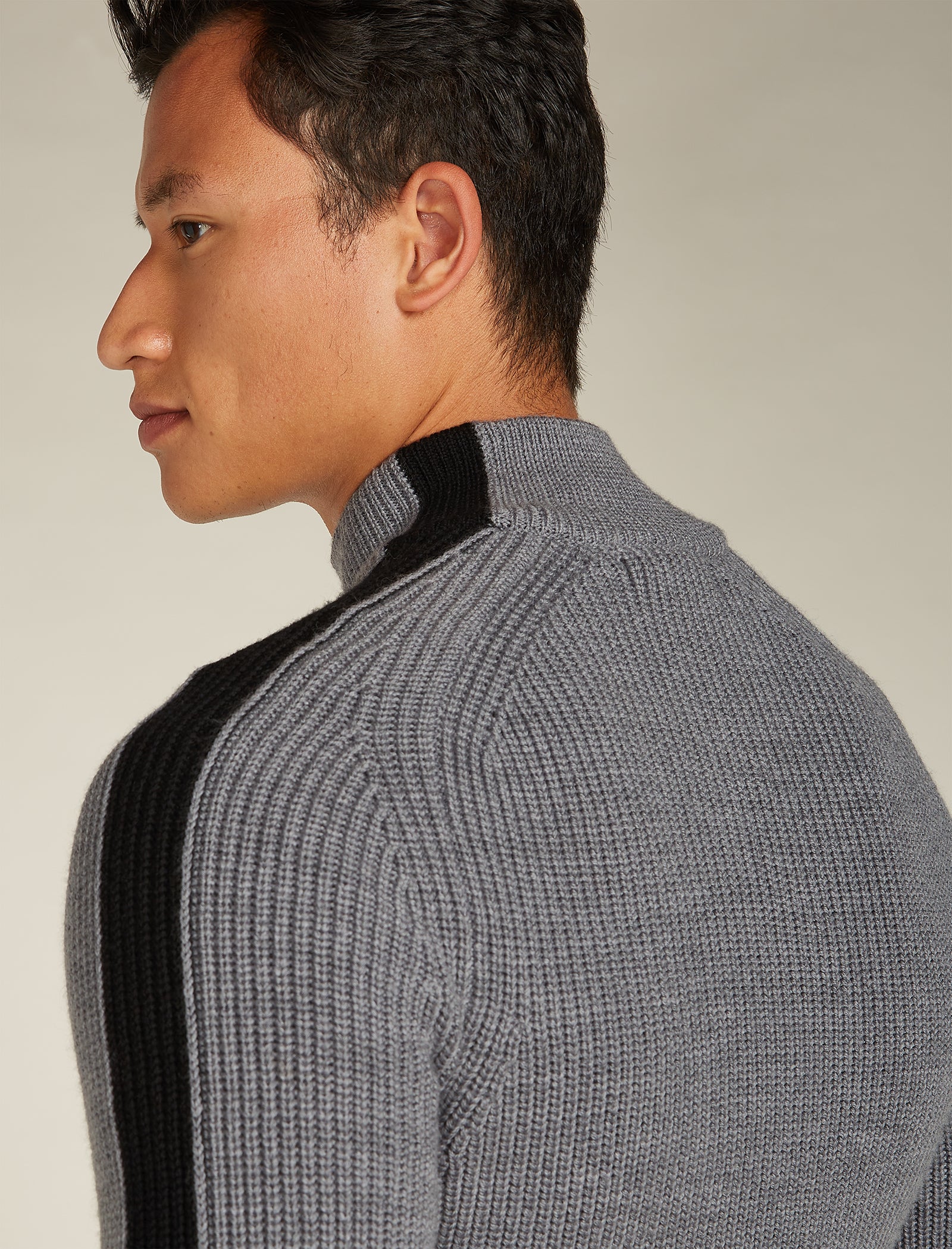 Men's Lodge Long Sleeve Half Zip Sweater - Image 7