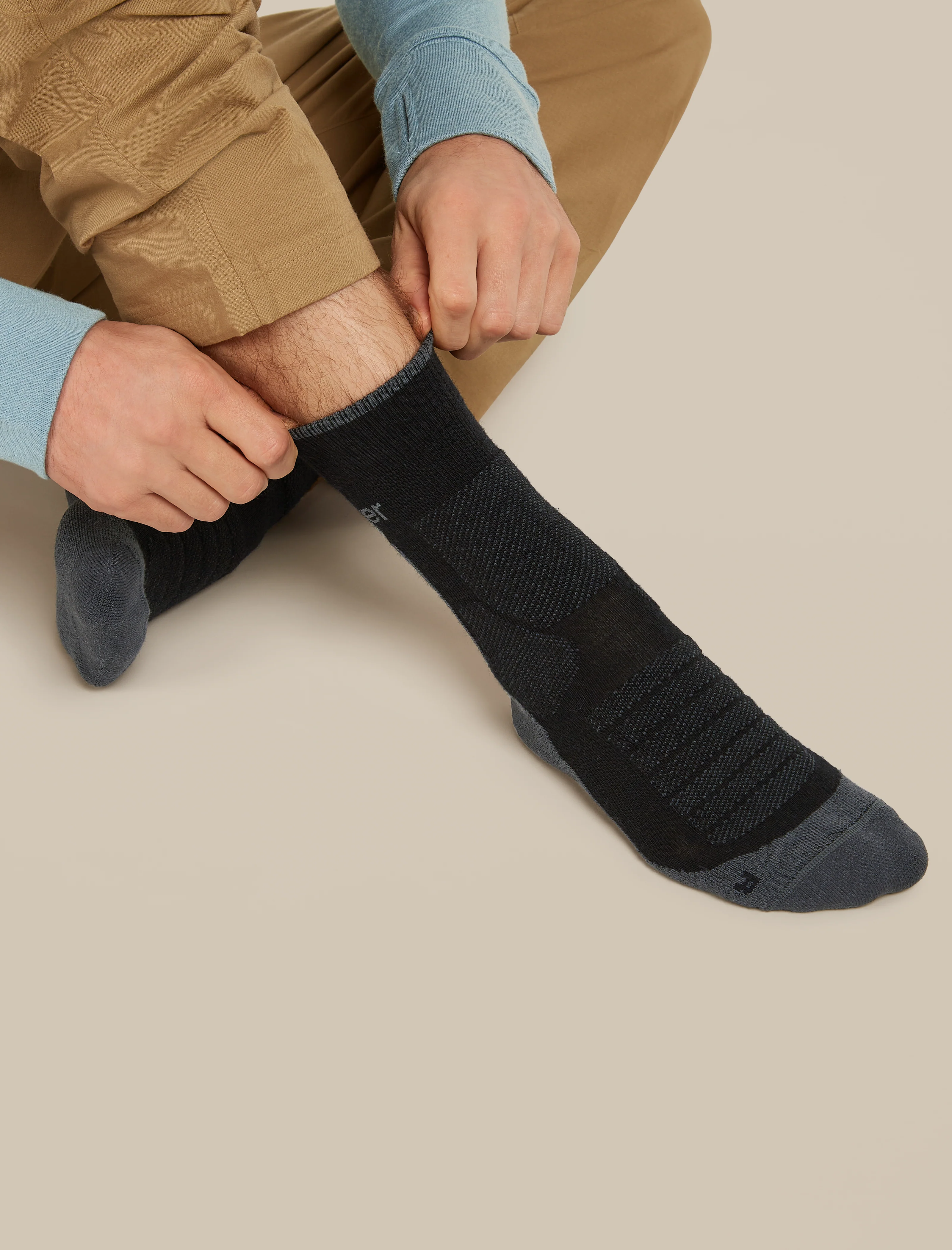 Men Hike+ Crew Socks - Image 5
