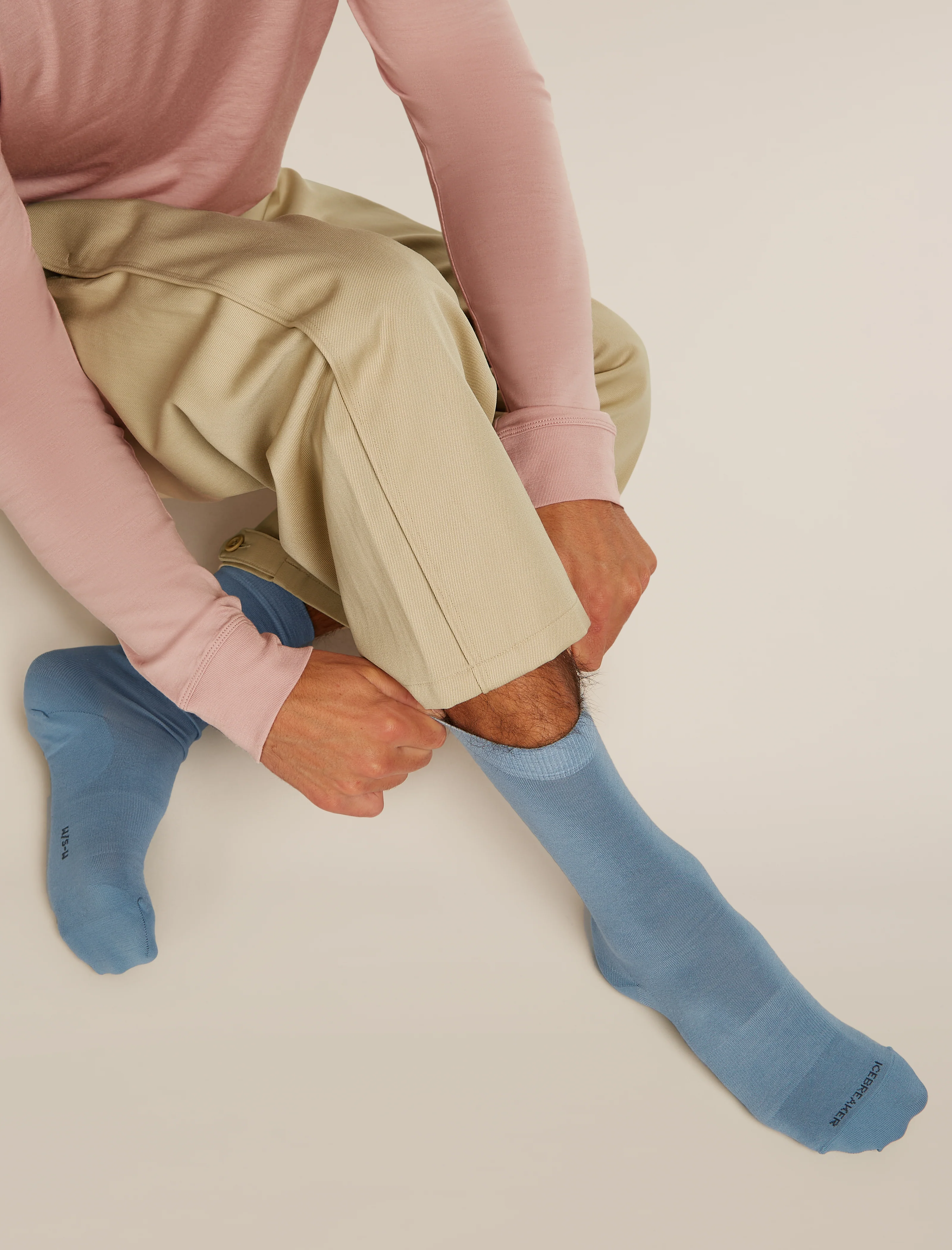 Men Lifestyle Crew Socks - Image 5