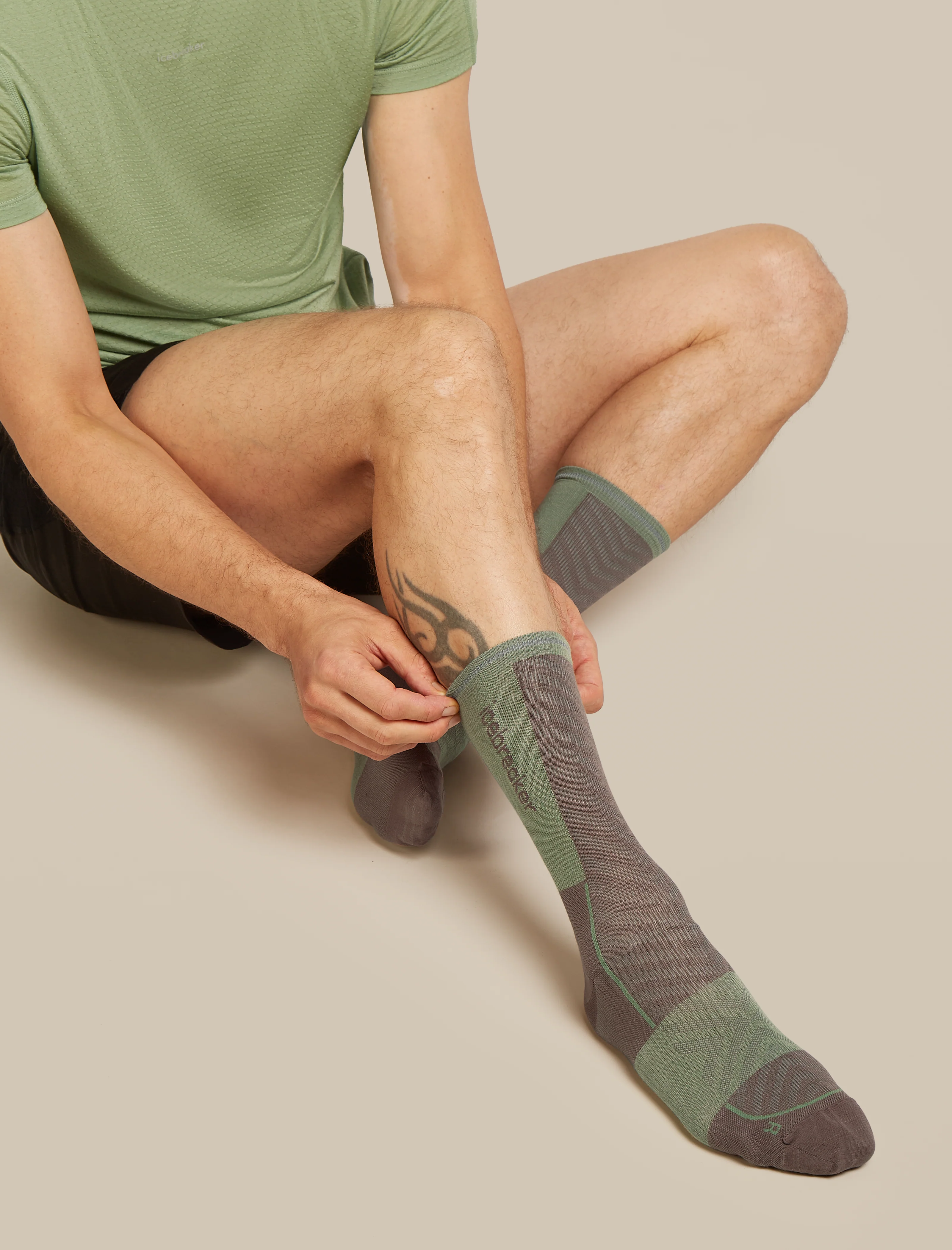 Men Run+ Crew Socks - Image 5