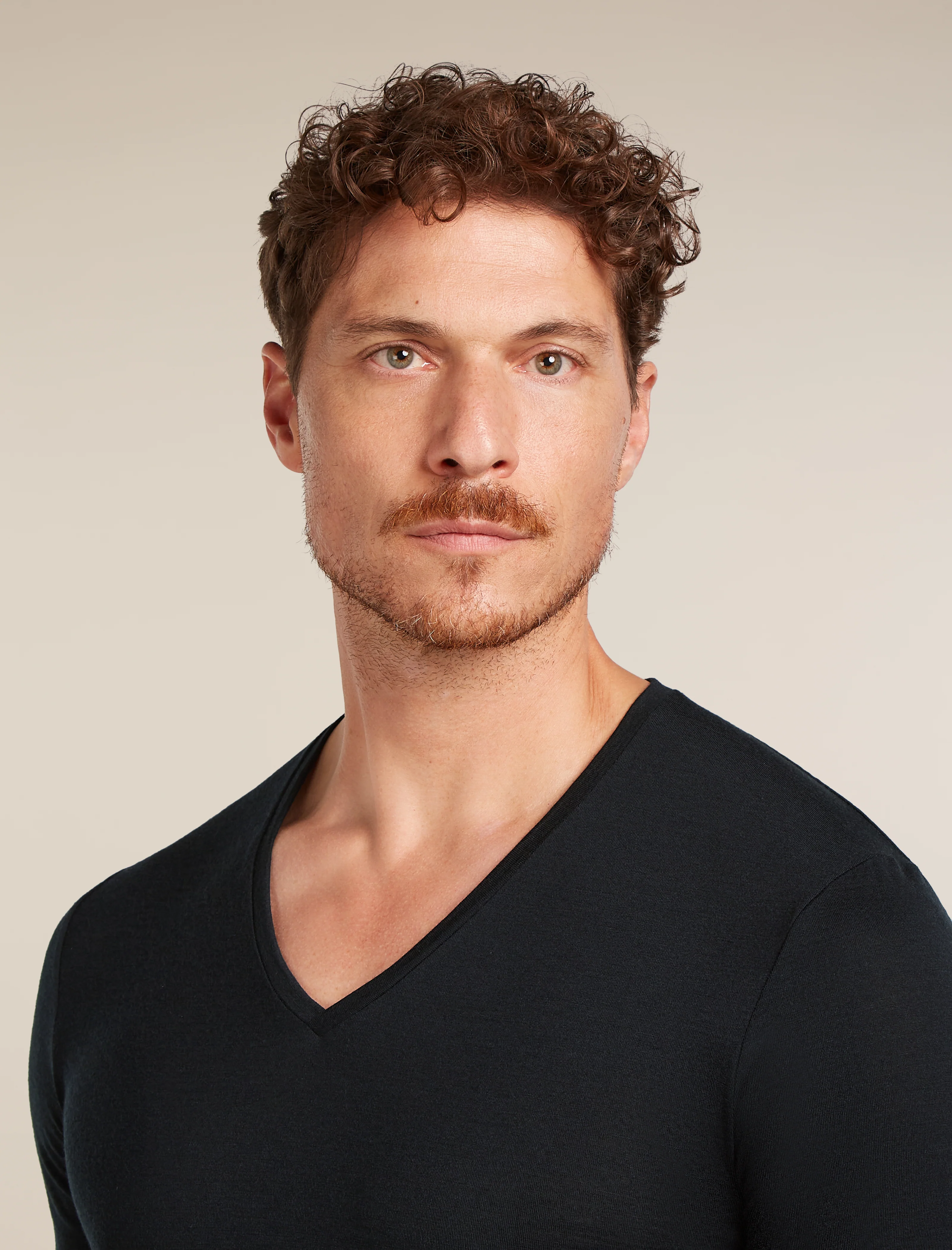 150 Anatomica  V-Neck Top - Image 6