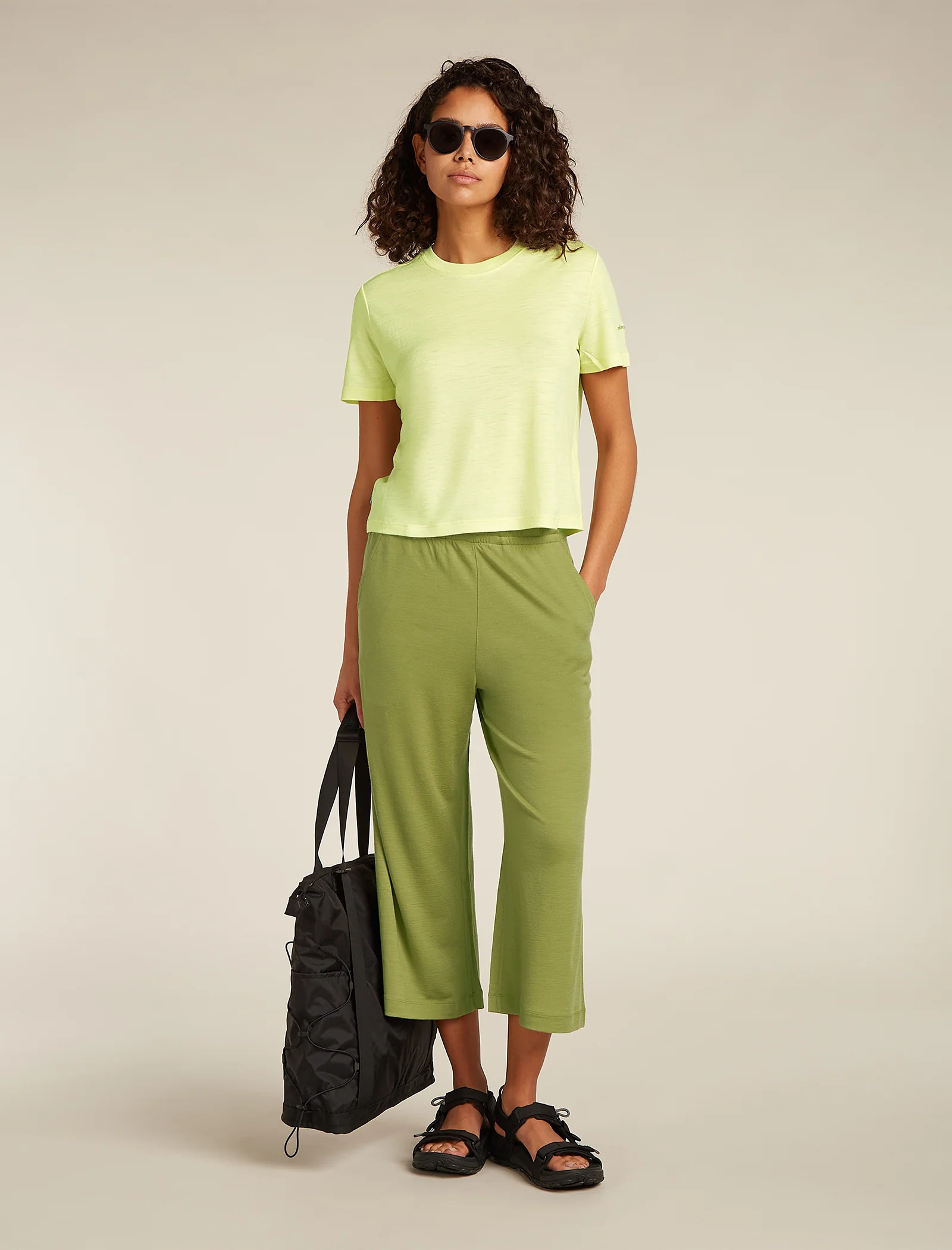 Women's Merino 150 Tech Lite Short Sleeve Crop T-Shirt - Image 4