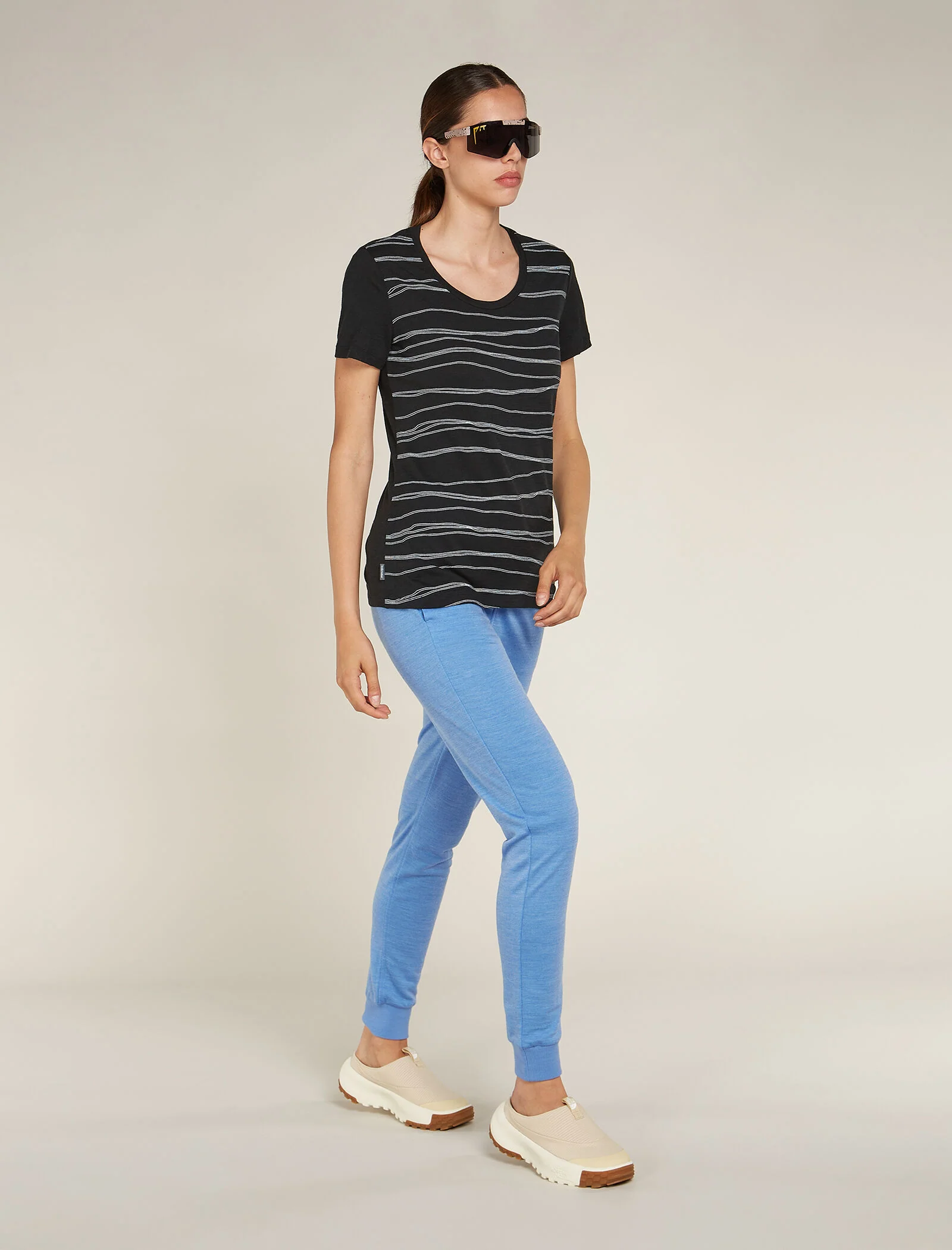 Women's Merino 150 Tech Lite Short Sleeve Scoop T-Shirt Sea of Summits - Image 4