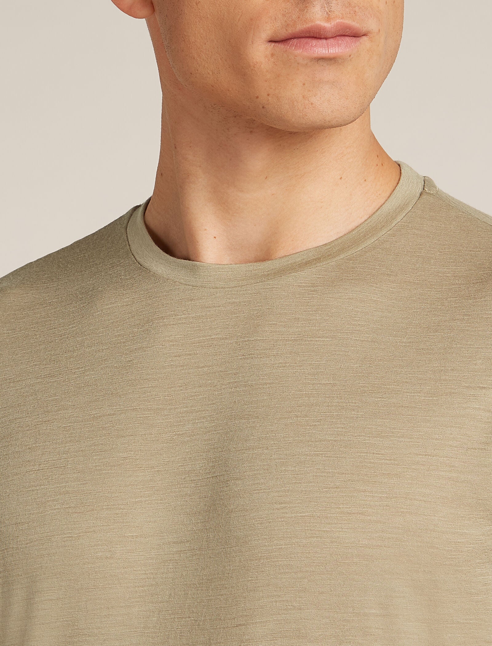 150 Tech Lite T-shirt - Image 5