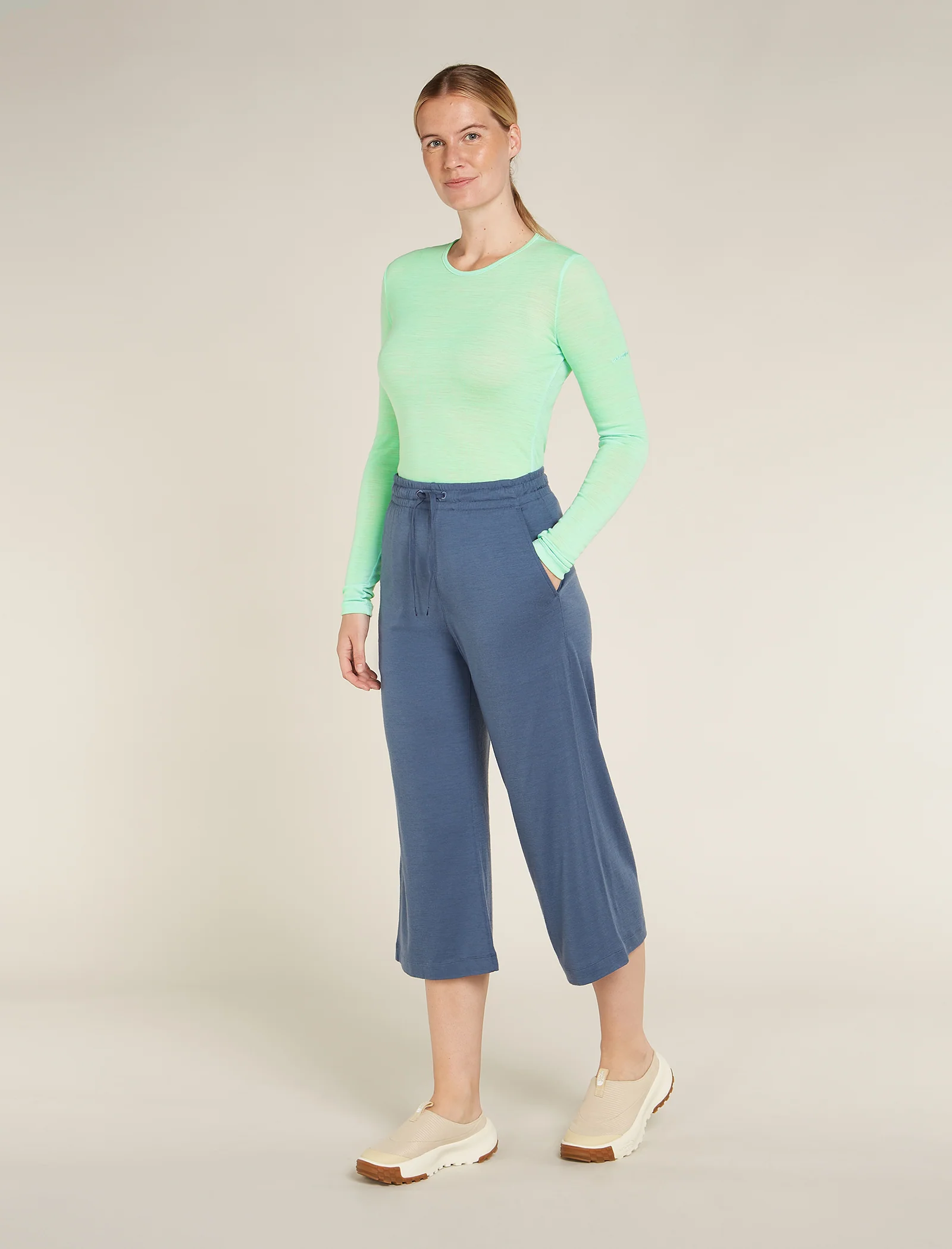 Women's Merino 175 Everyday Long Sleeve Crew Thermal Top - Image 5