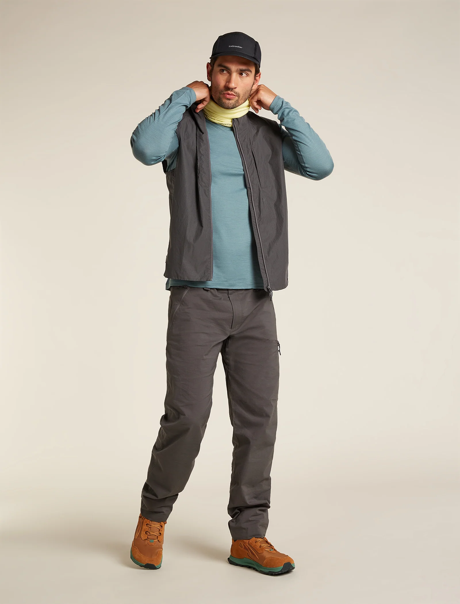 Men's Merino 200 Oasis Long Sleeve Crew Thermal Top - Image 4