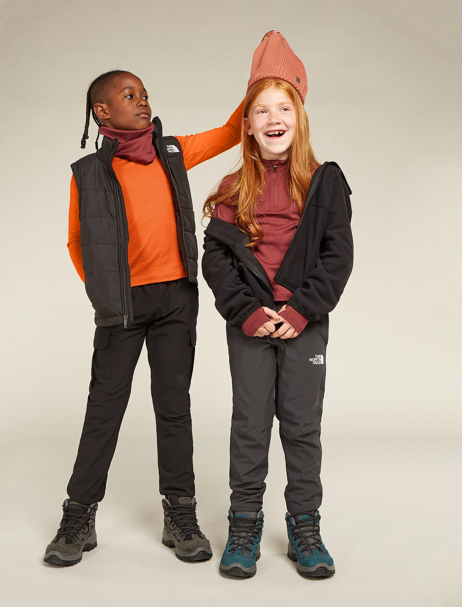 Kids’ Merino 200 Oasis Long Sleeve Crew Thermal Top - Image 10
