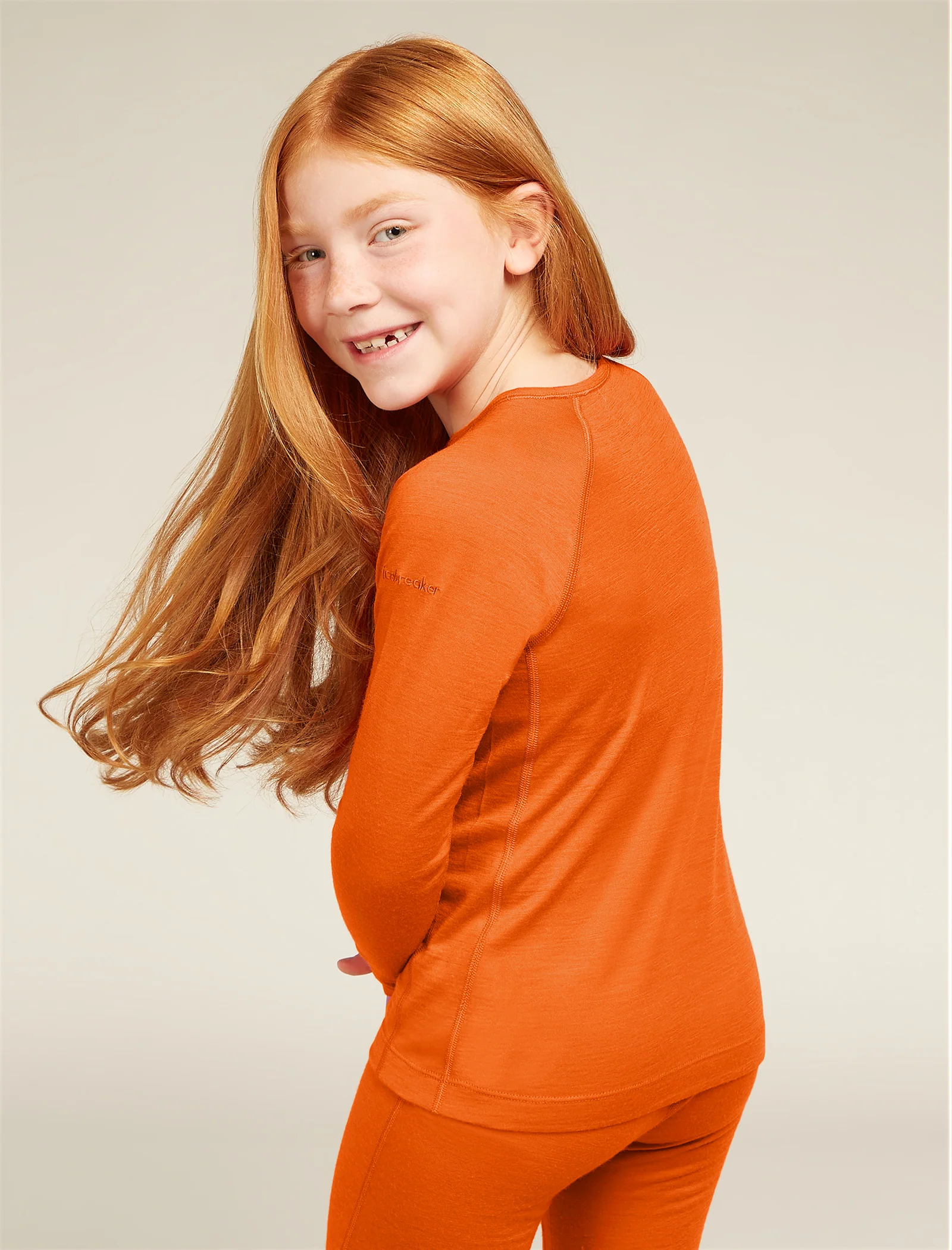 Kids’ Merino 200 Oasis Long Sleeve Crew Thermal Top - Image 4