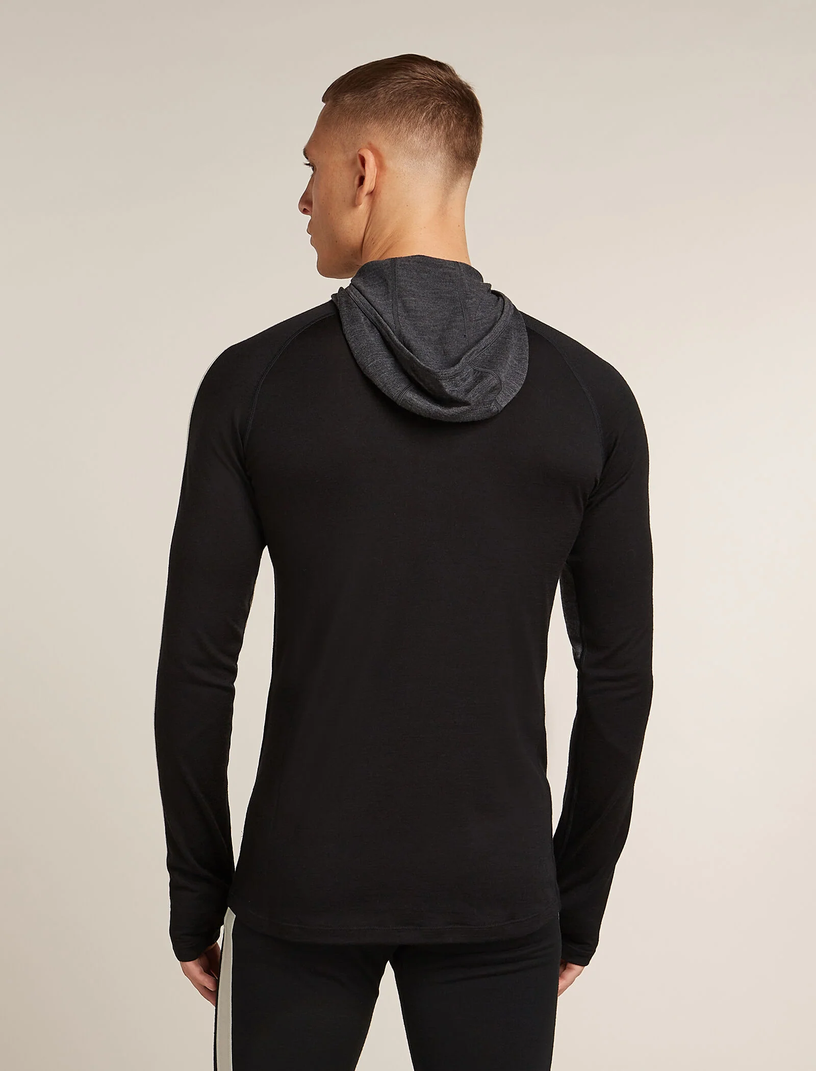 200 Oasis+ Half Zip Hoodie - Image 2