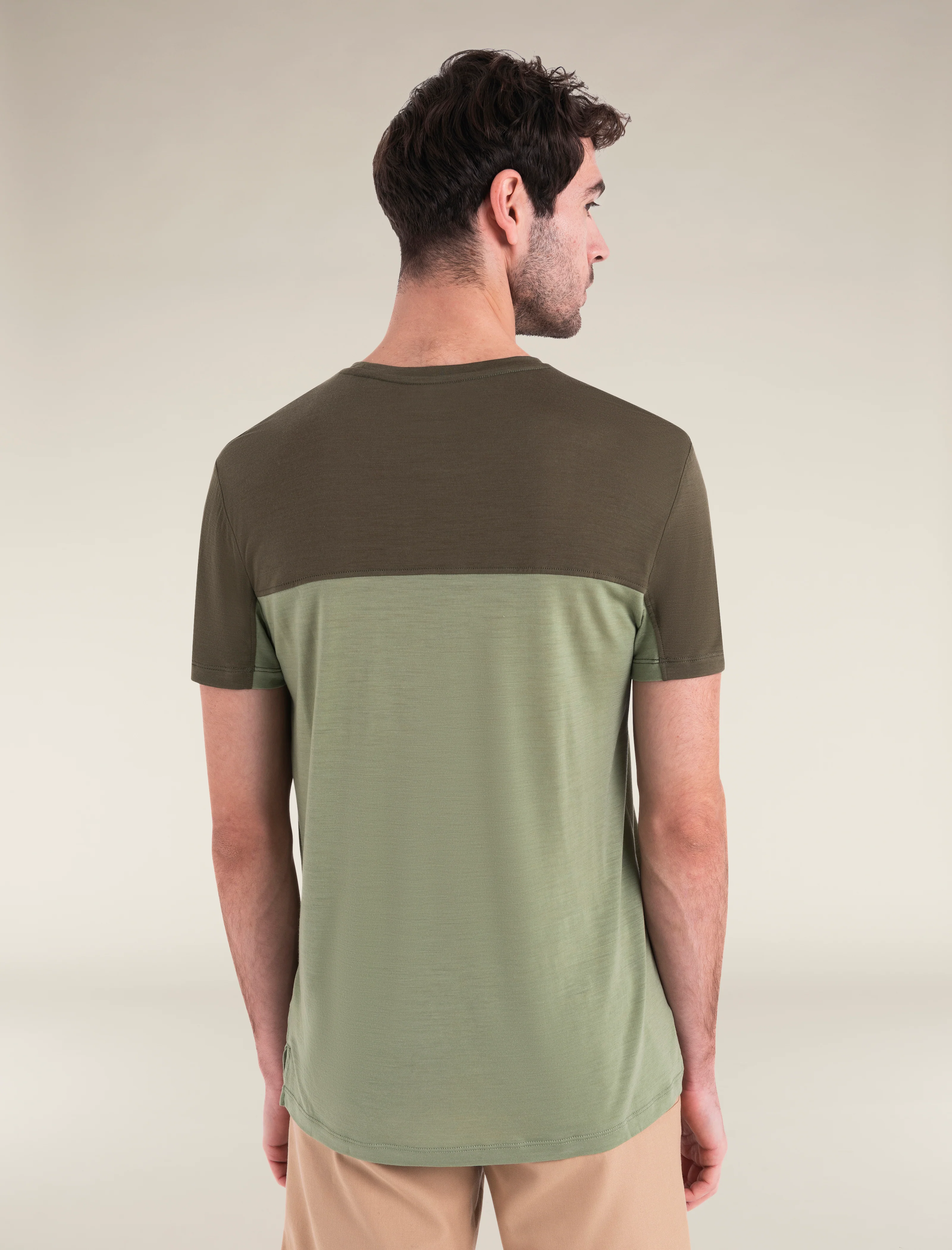 Men's Merino Blend 125 Cool-Lite™ Sphere Short Sleeve T-Shirt Colour Block - Image 2