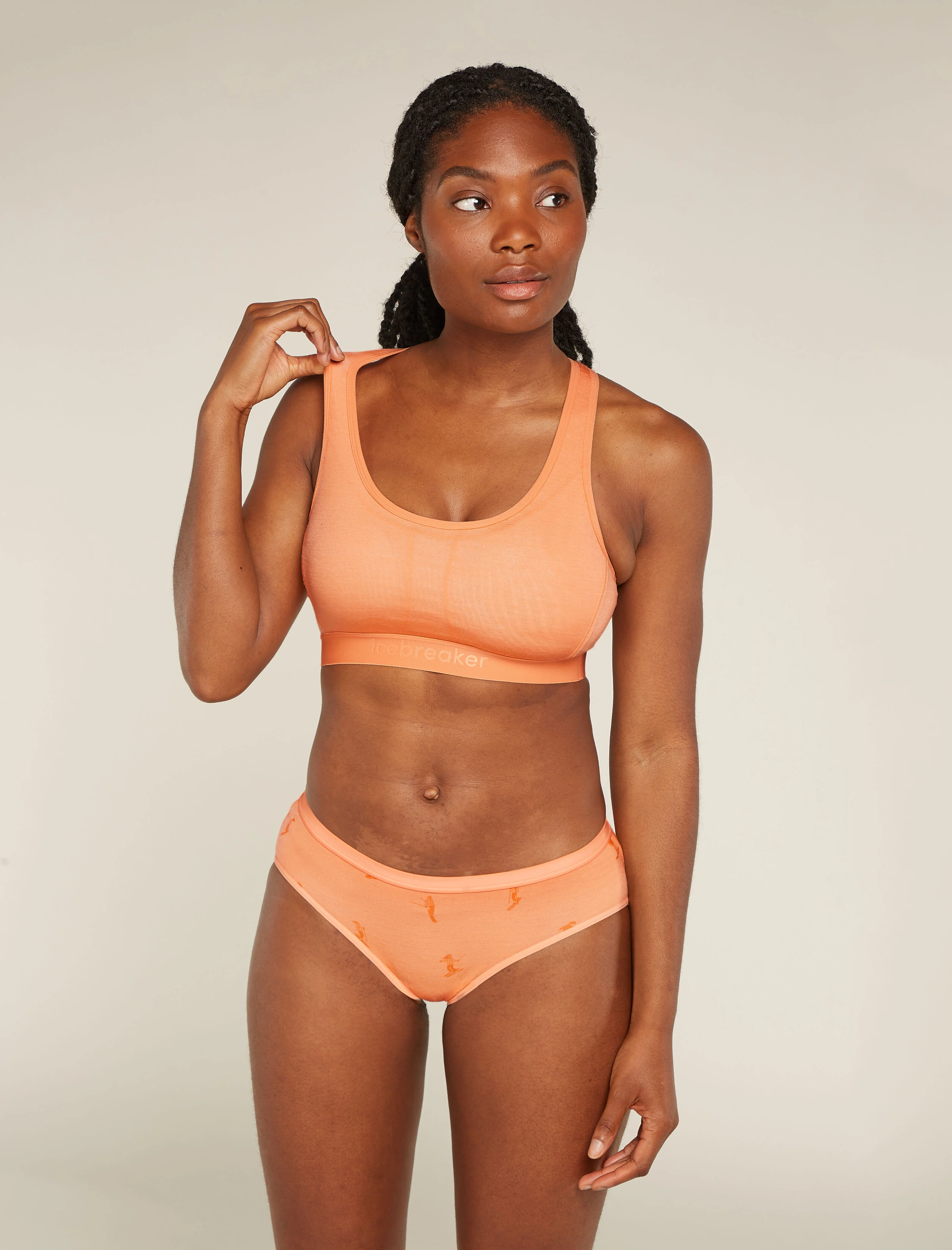 Women's Merino Blend 125 ZoneKnit⢠Racerback Bra - Image 6
