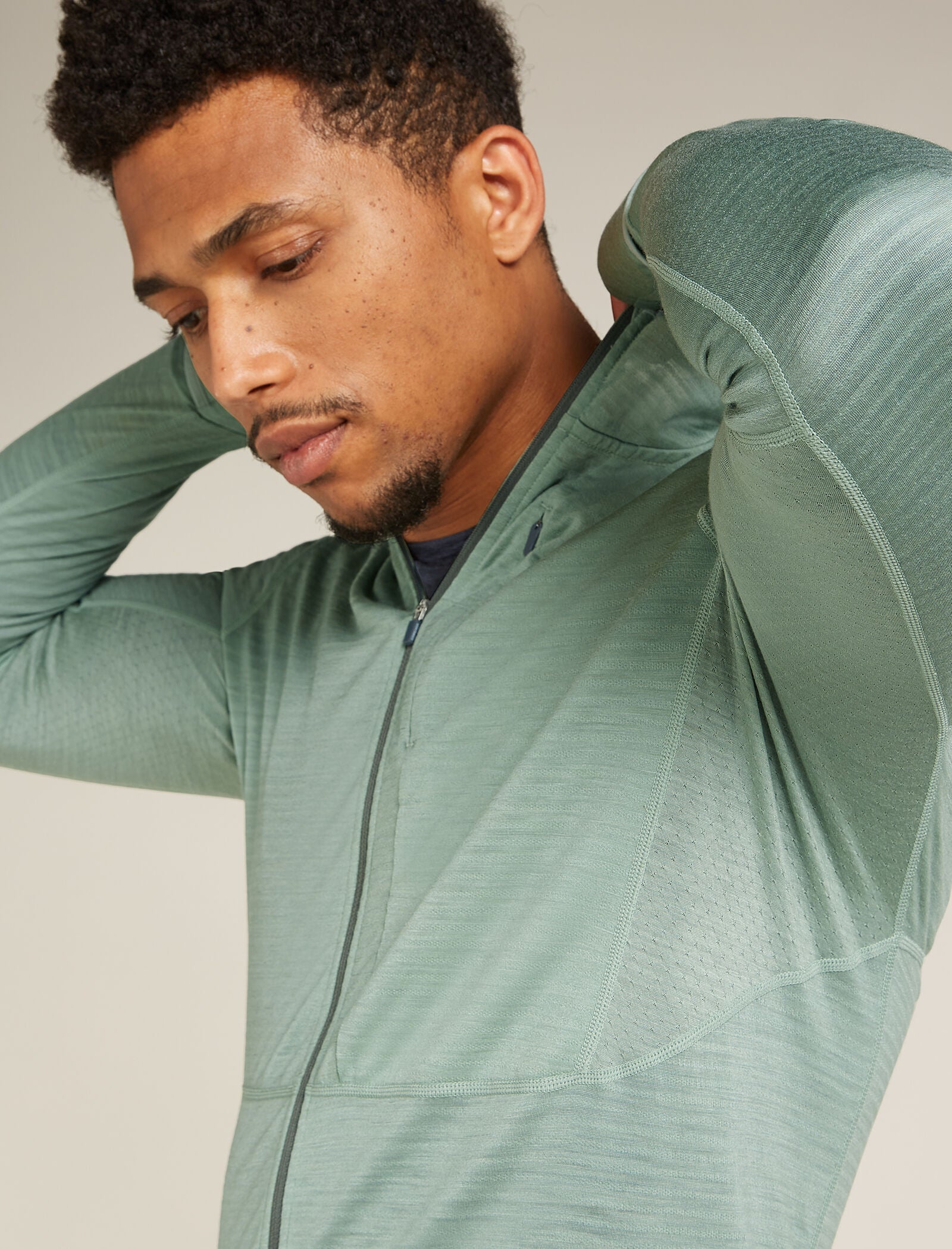Men's Merino Blend 200 Realfleece™ Descender Long Sleeve Zip Hoodie - Image 6