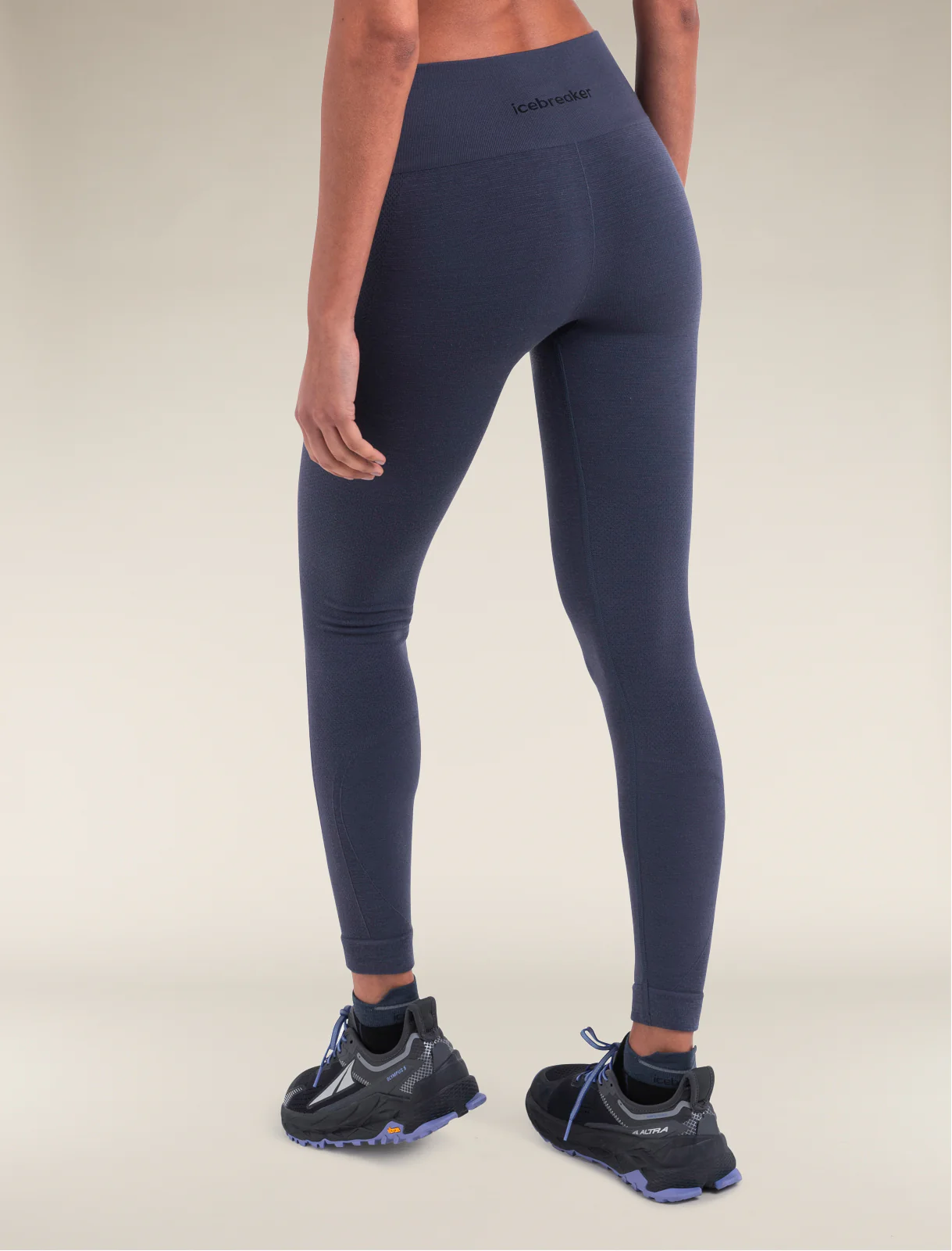 Women's Merino Blend 260 ZoneKnit™ Seamless 25" Tights - Image 2