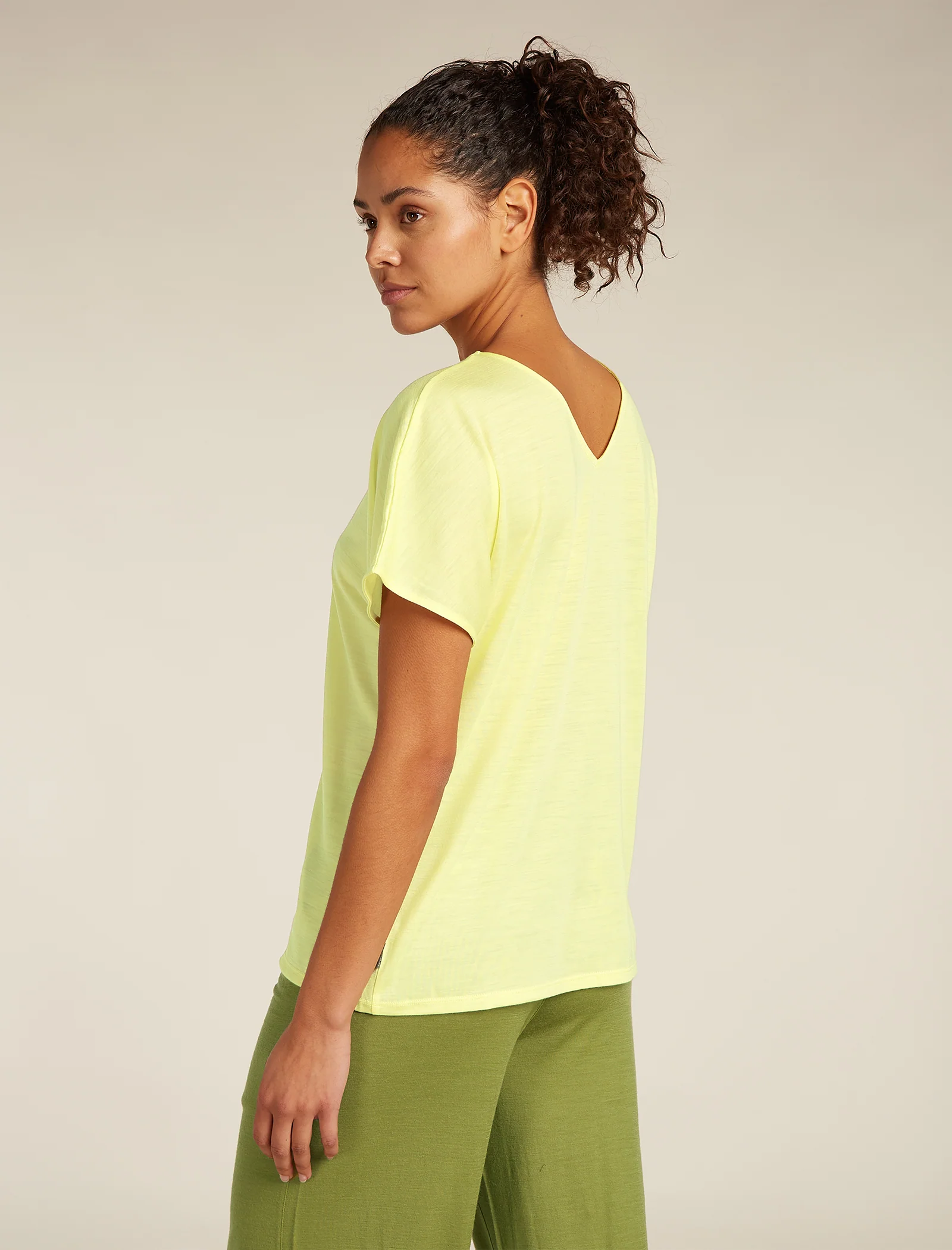 Women's Merino Blend Drayden Reversible Top - Image 6