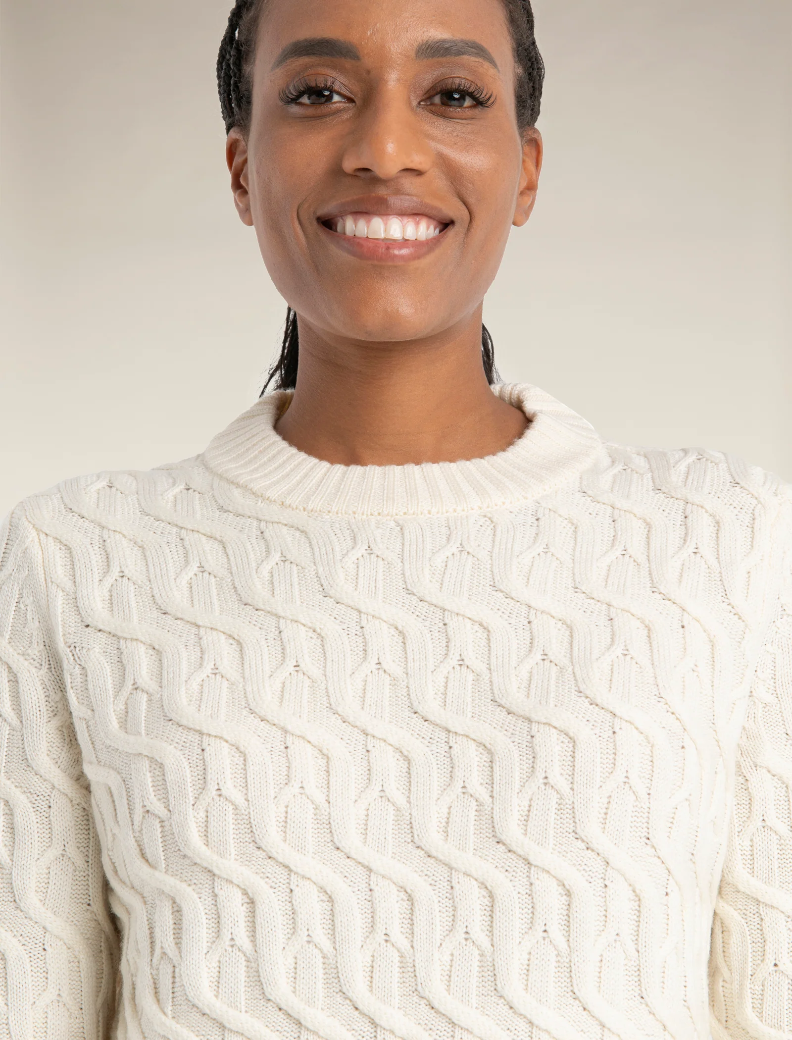 Women's Merino Cable Knit Crew Sweater - Image 4