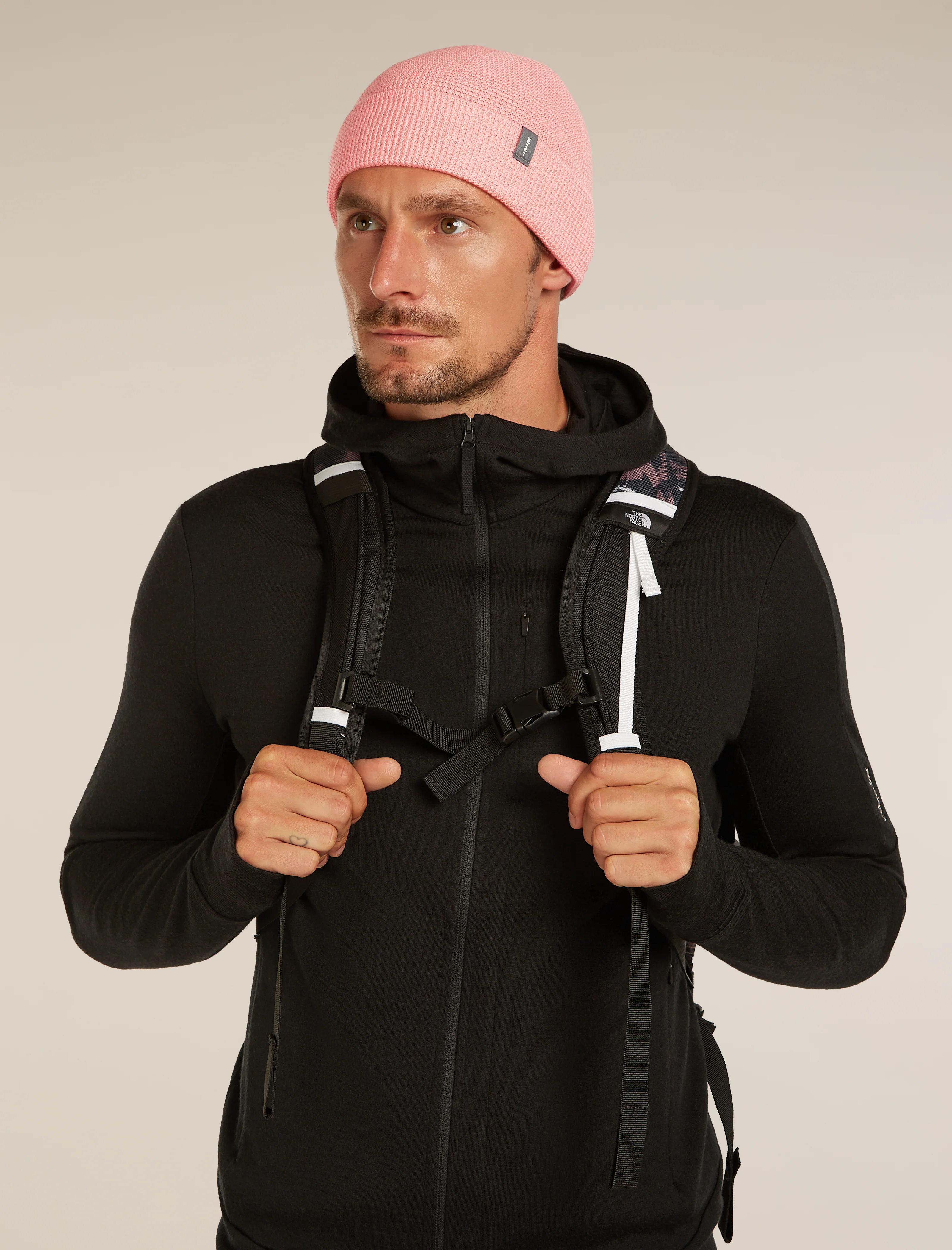 Feadan Cuff Beanie - Image 4