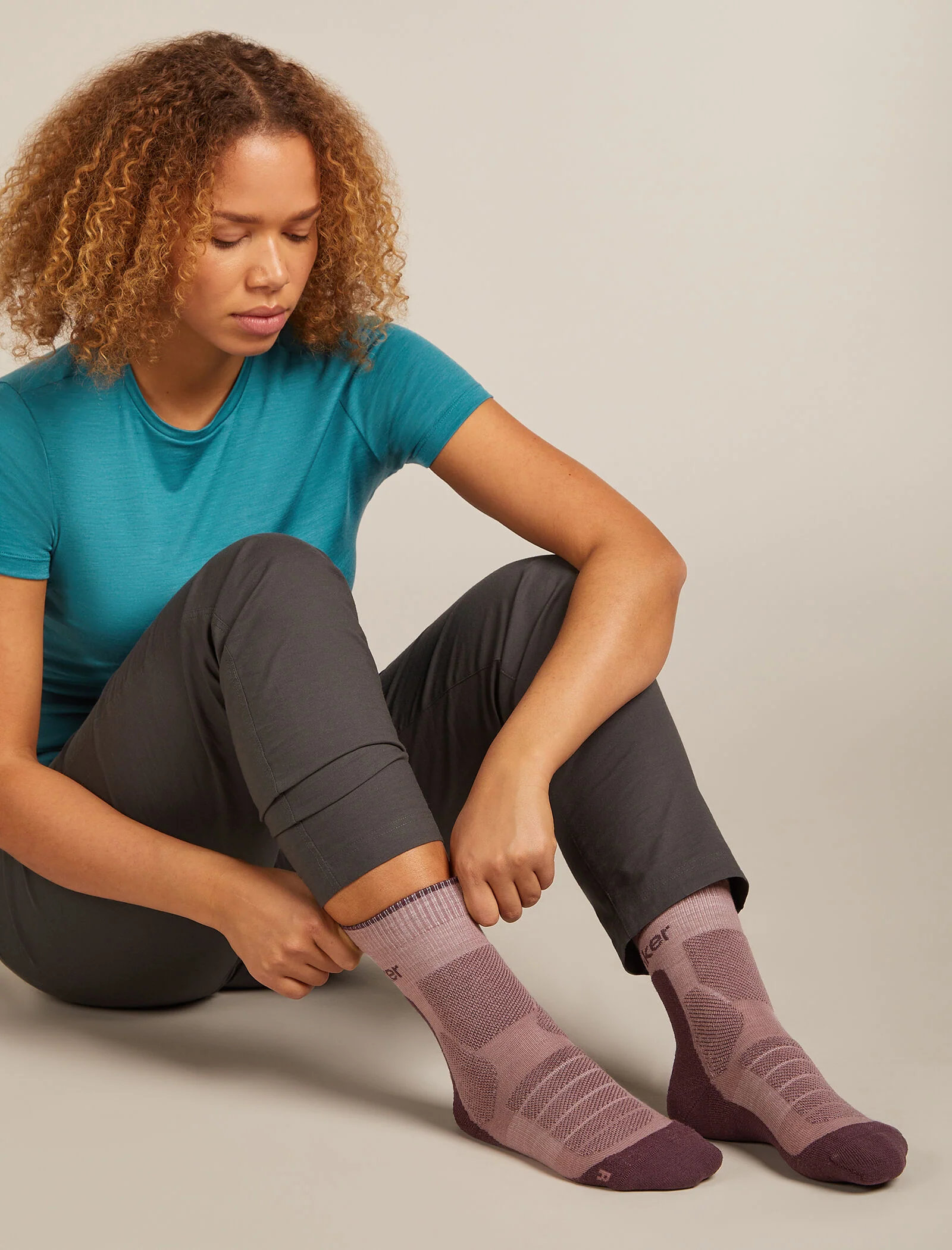 Women Hike+ Crew Socks - Image 2
