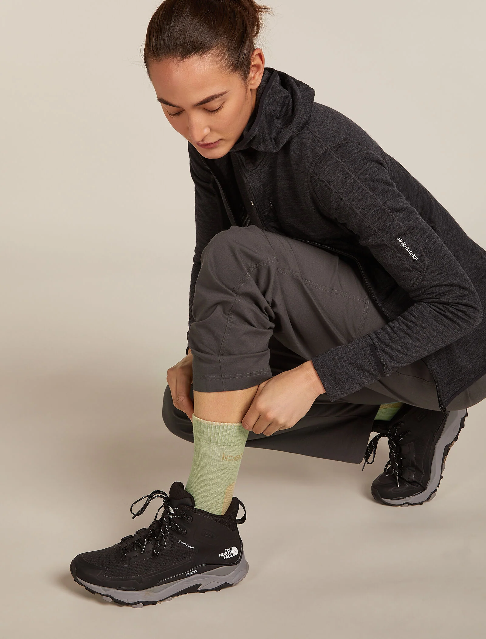 Women Hike+ Crew Socks