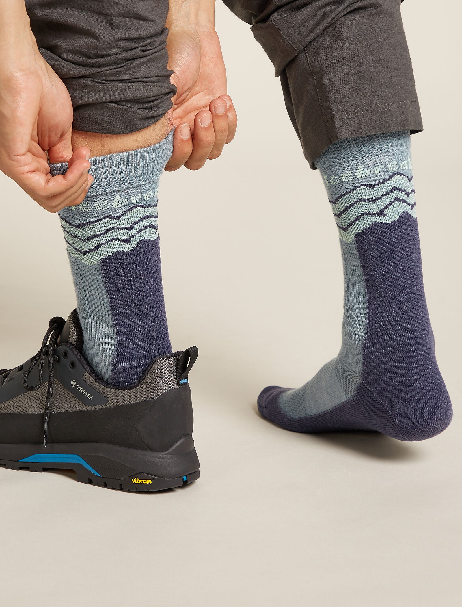 Men's Merino Hike+ Medium Crew Socks Across the Peaks