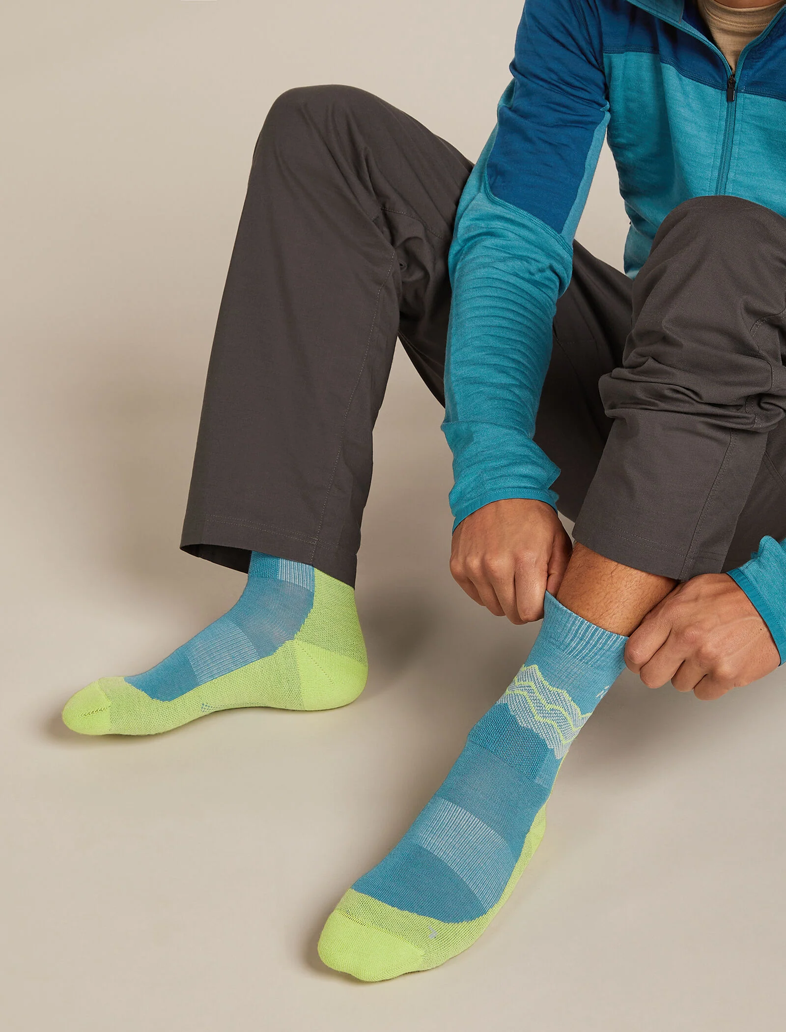 Men Hike+ Crew Socks - Image 2
