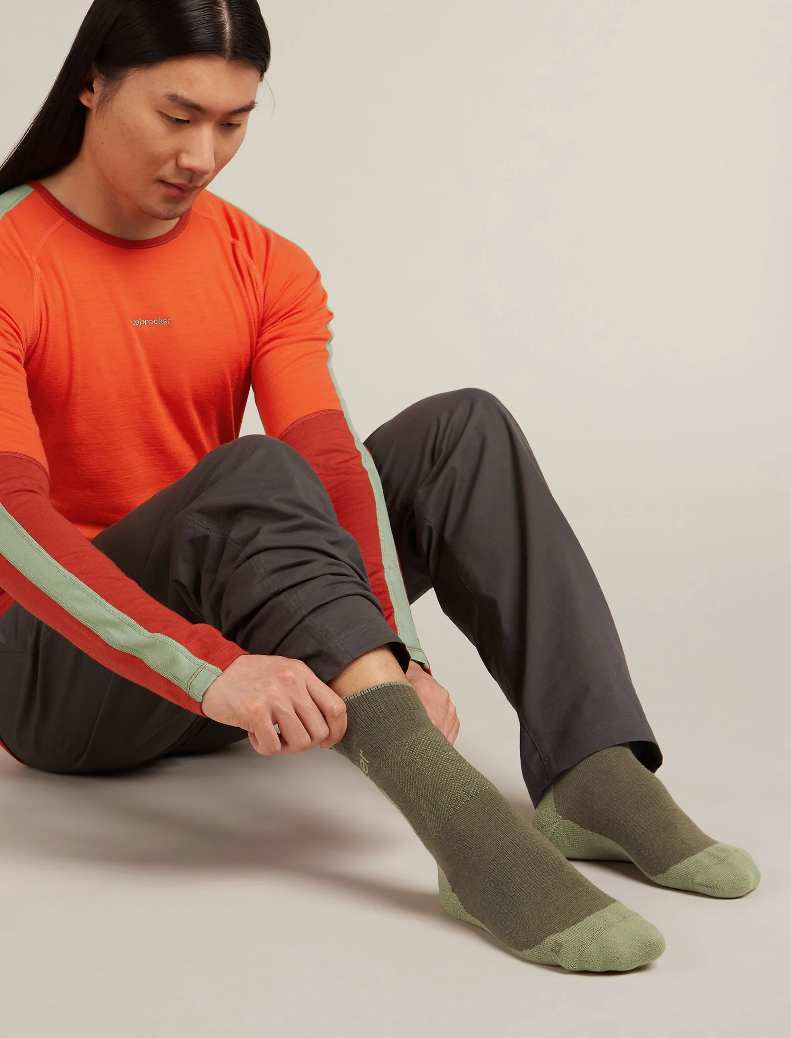 Men Hike+ Crew Socks - Image 2