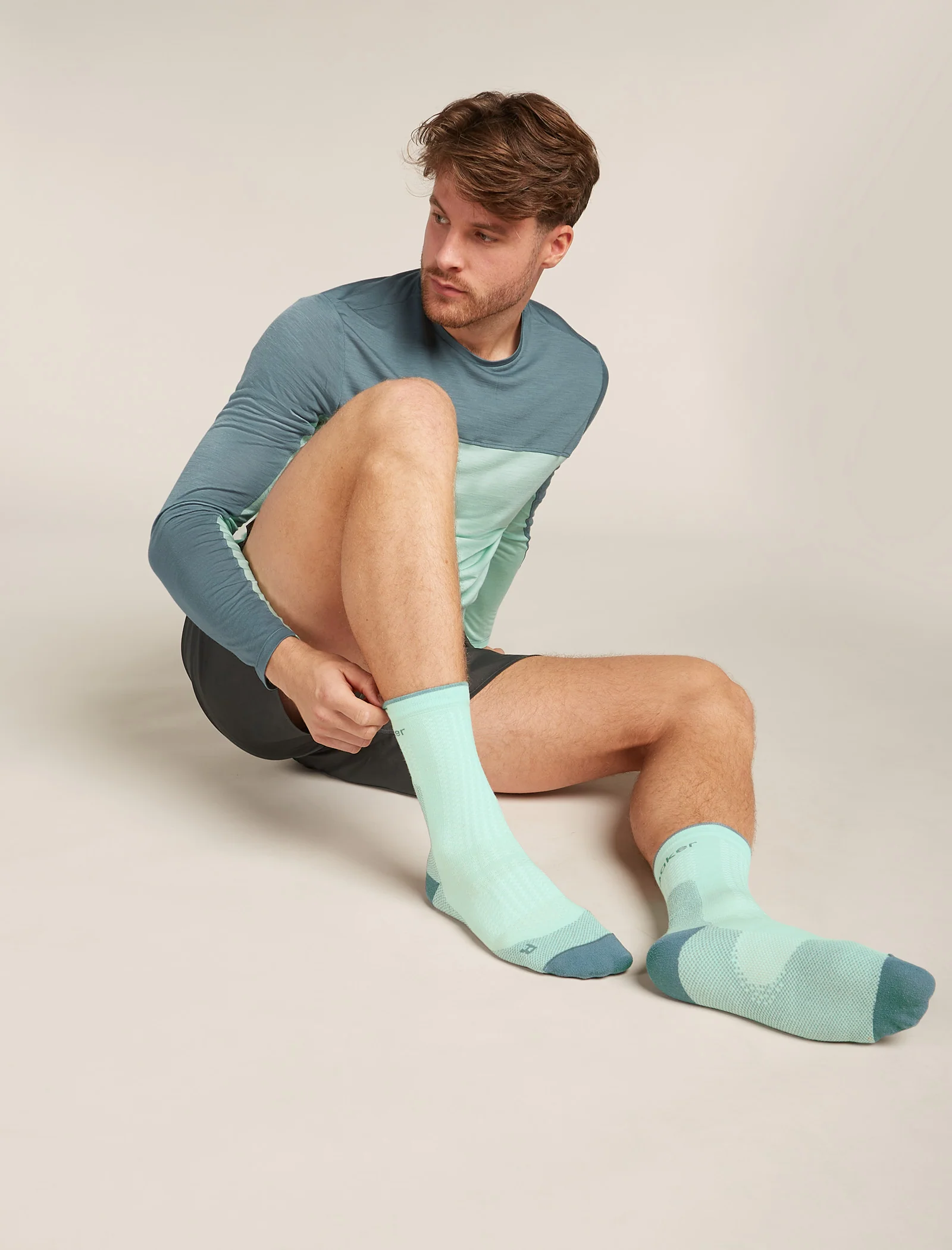 Men's Merino Hike+ Ultralight Crew Socks - Image 2