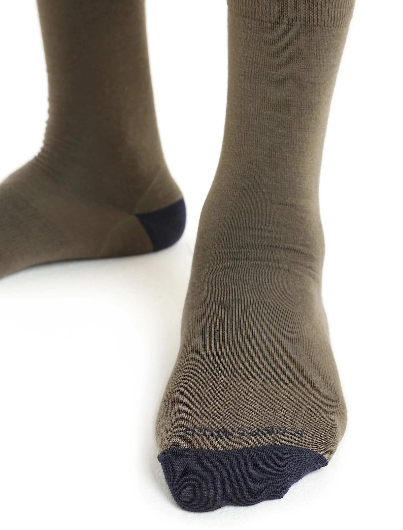 Men Lifestyle Crew Socks - Image 3
