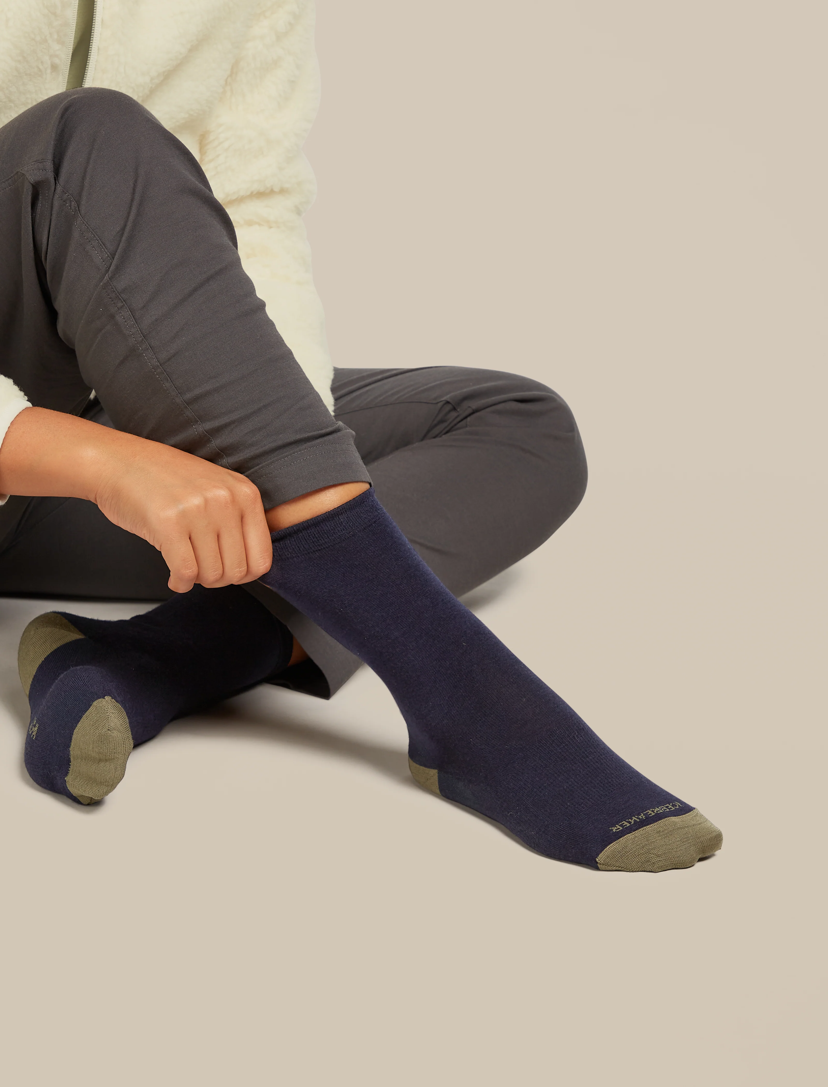 Women Lifestyle Crew Socks - Image 2