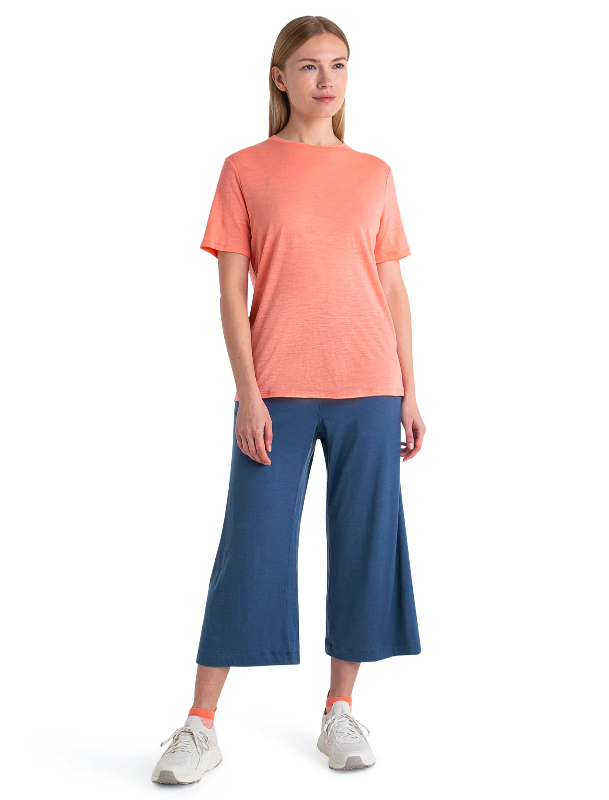Women's Merino Linen Short Sleeve T-Shirt - Image 3