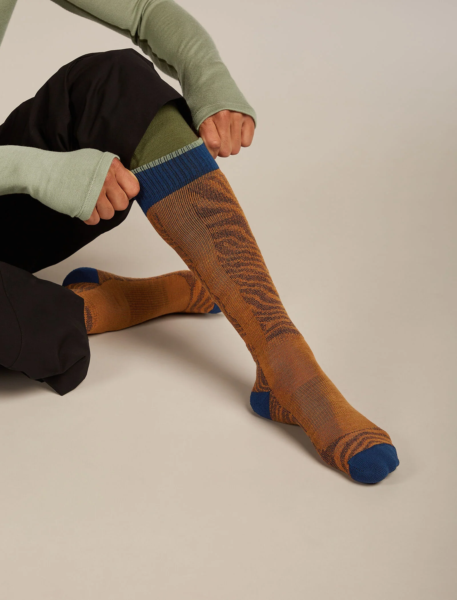 Men Ski+ Over the Calf Socks Mountain Contour - Image 2