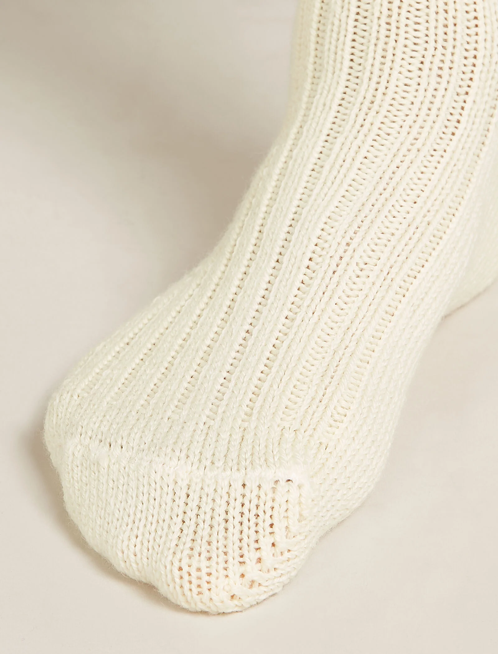 Crew Socks Ski Lodge - Image 3