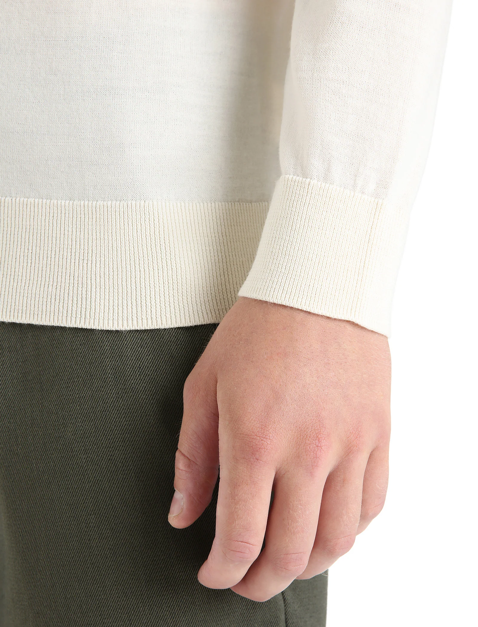 Men's Merino Wilcox Long Sleeve V Neck Sweater - Image 5