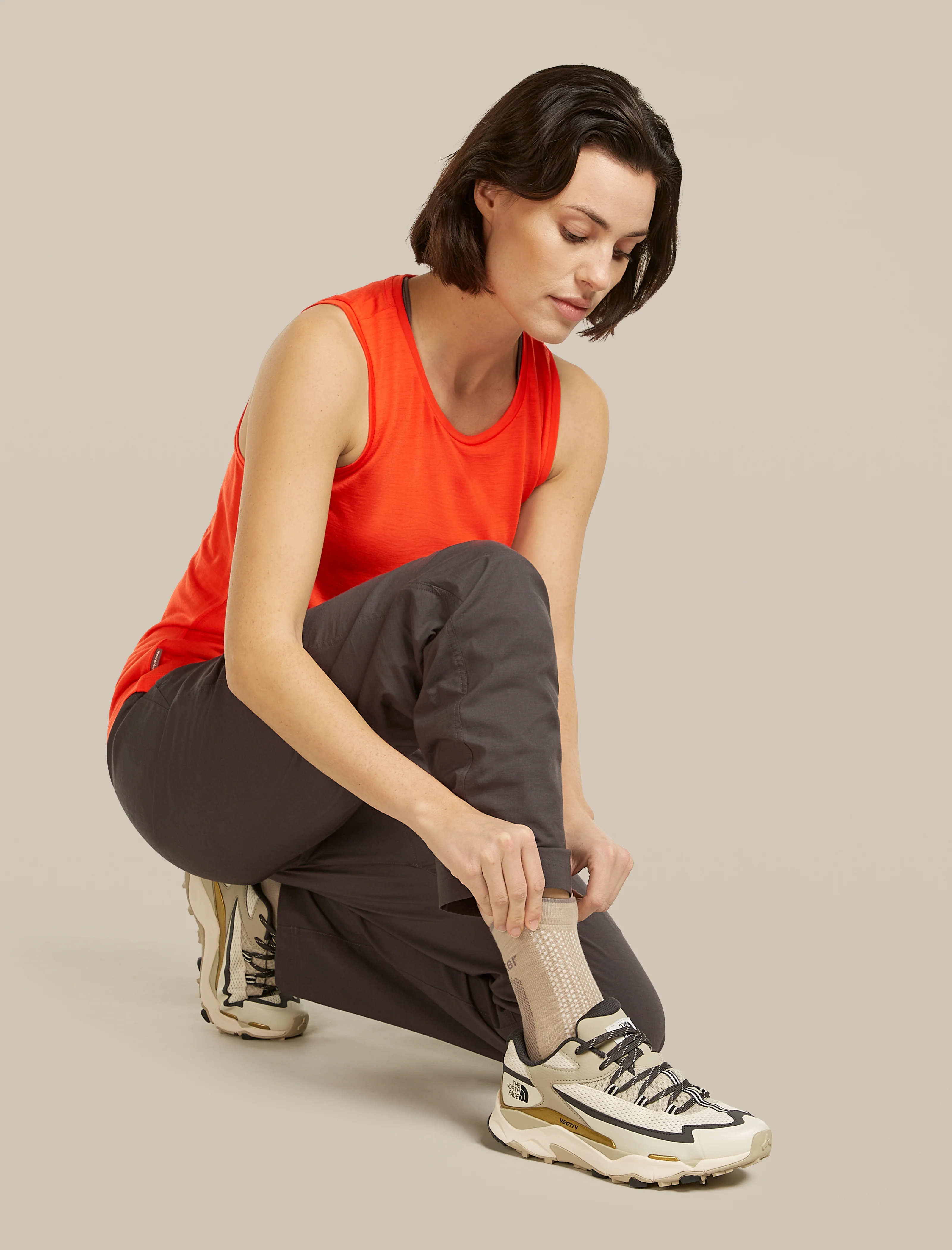 Women Hike+ Quarter Socks - Image 4